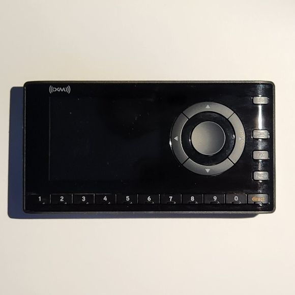 Sirius XM  OnyX Dock & Play Radio + Vehicle Kit - Satellite Radio - XDNX1V1 - Picture 2 of 16